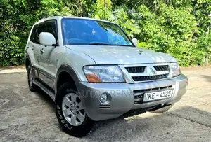 Mitsubishi Montero 2006 SUV (Used)
