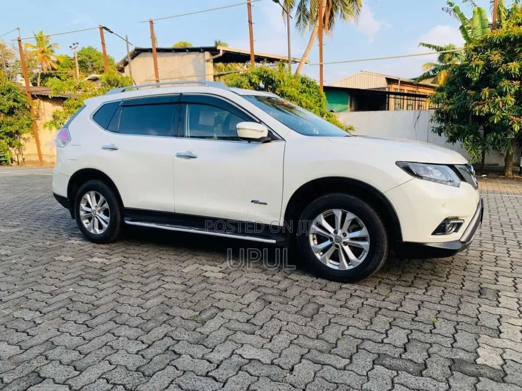 Nissan X-Trail 2016 SUV (Used)