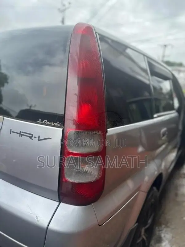 Honda HR-V 2000 SUV (Used)