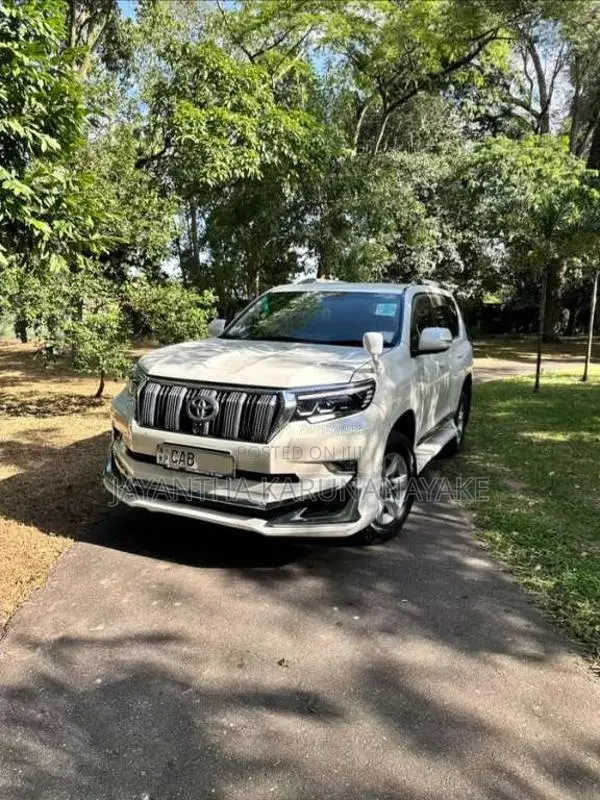 Toyota Land Cruiser Prado 150 2013 SUV (Used)