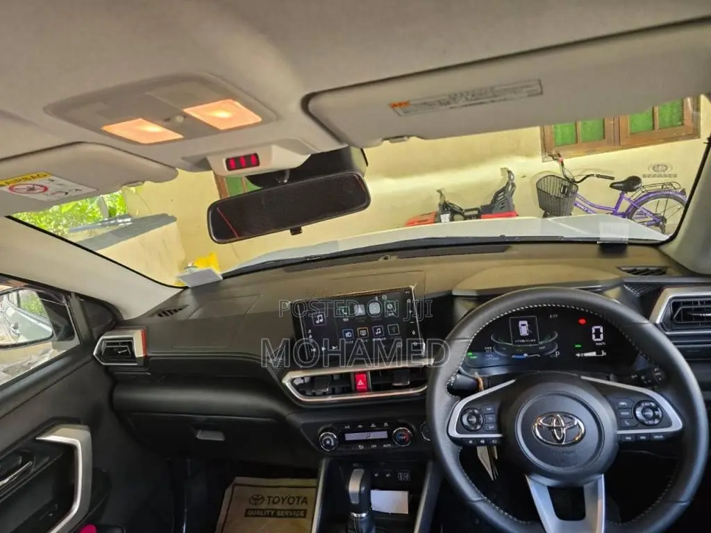 Toyota Raize 2026 SUV (Used)