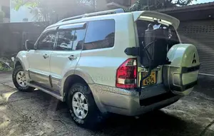 Mitsubishi Montero 2006 SUV (Used)