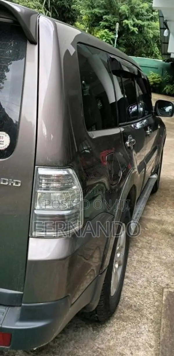 Mitsubishi Montero 2013 SUV (Used)