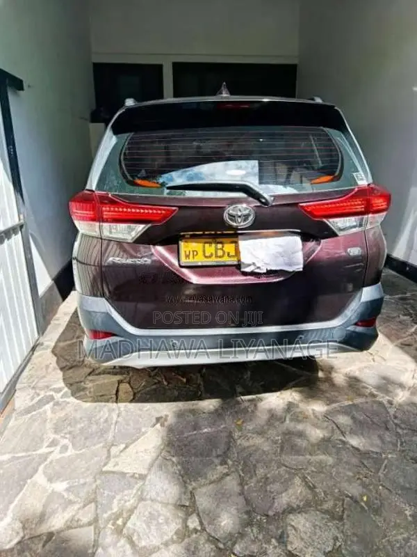 Toyota Rush 2019 SUV (Used)