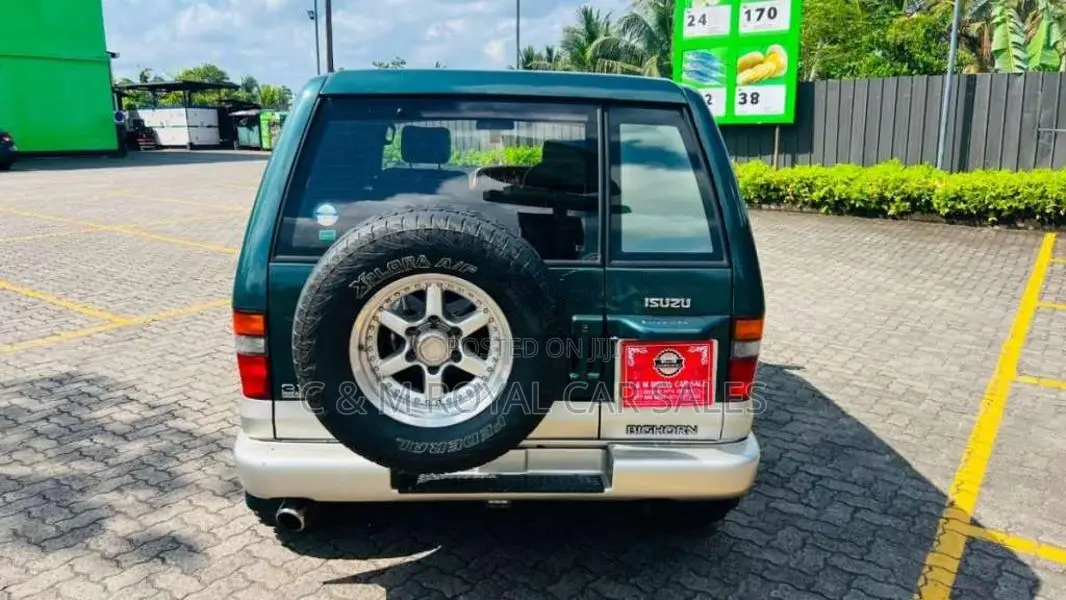 Isuzu Bighorn 1986 SUV (Used)