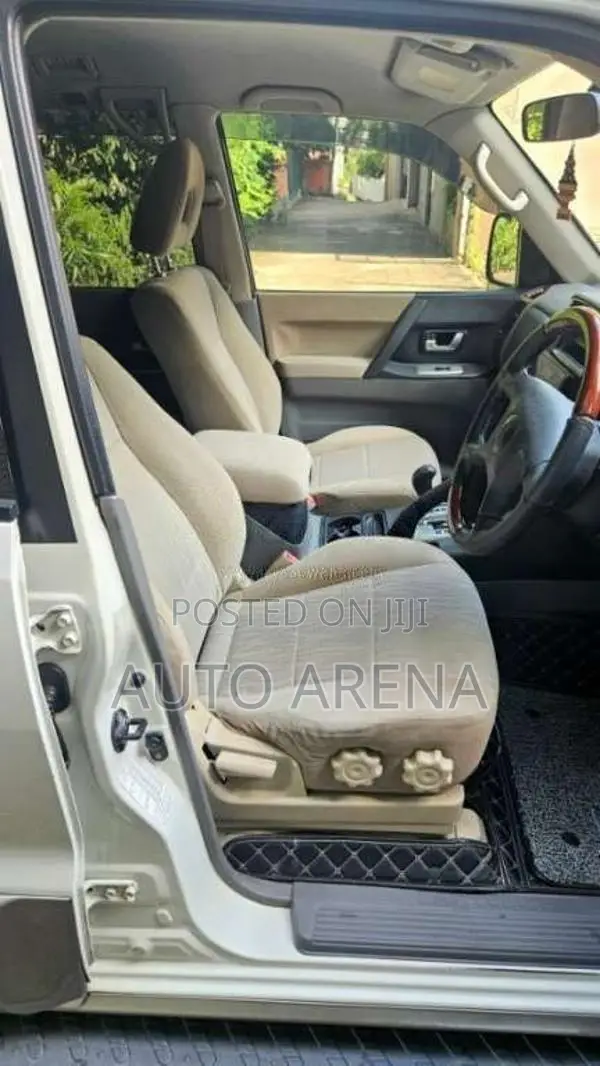 Mitsubishi Montero 2006 SUV (Used)