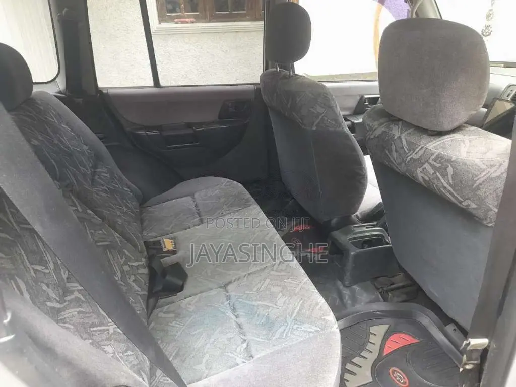 Mitsubishi Pajero IO 2000 SUV (Used)