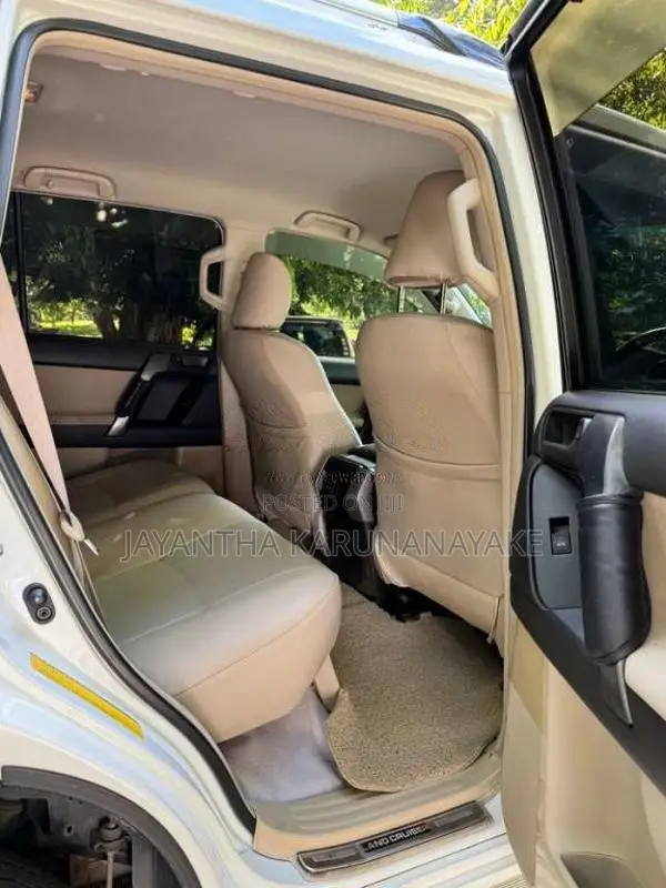Toyota Land Cruiser Prado 150 2013 SUV (Used)