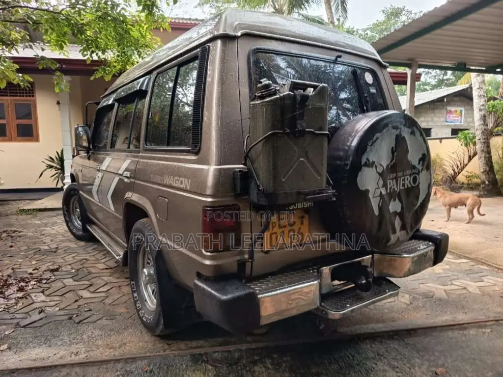 Mitsubishi Pajero 1989 SUV (Used)