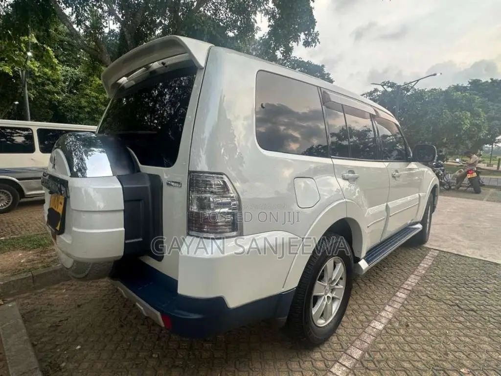 Mitsubishi Montero 2008 SUV (Used)