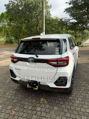 Toyota Raize Z Japan 2023 SUV (Used)