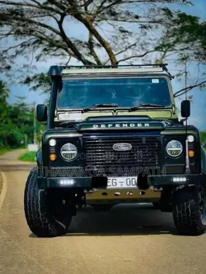 Land-Rover Defender 1985 SUV (Used)