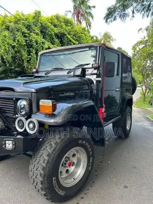 Toyota Land Cruiser BJ 40 1982 SUV (Used)