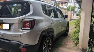 Jeep Renegade 2018 SUV (Used)