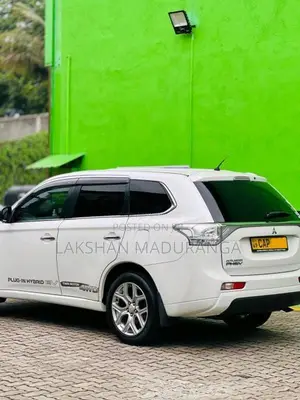 Mitsubishi Outlander 2016 SUV (Used)
