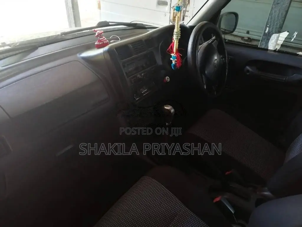 Toyota RAV4 2000 SUV (Used)