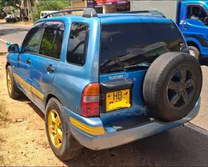 Suzuki Escudo 2003 SUV (Used)