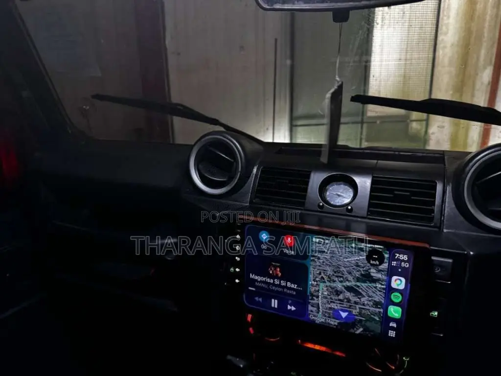 Land-Rover Defender 1985 SUV (Used)