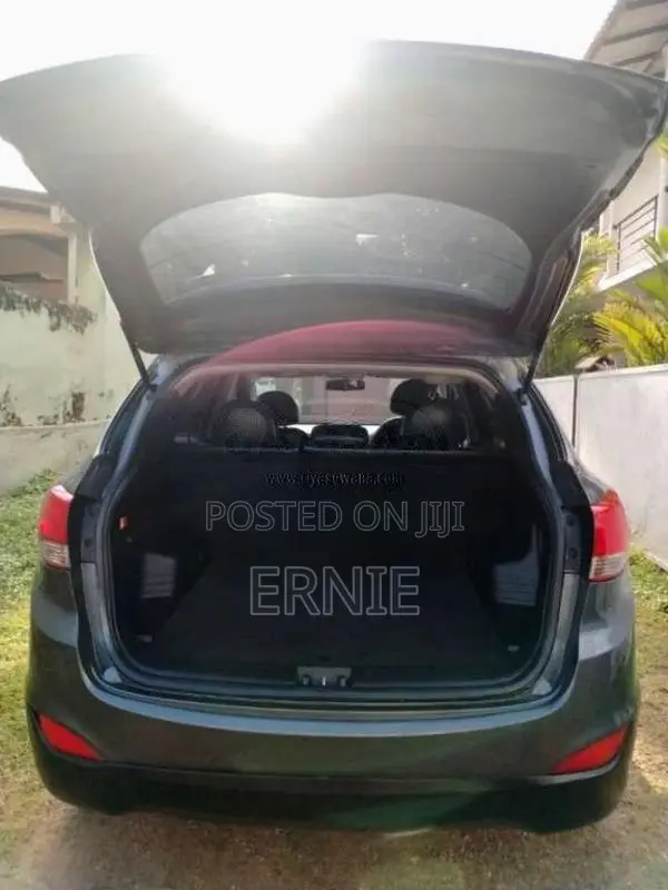 Hyundai Tucson 2011 SUV (Used)