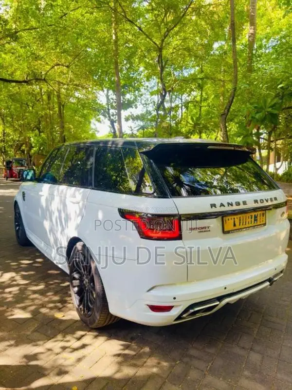 Land-Rover Range Rover Sport 2016 SUV (Used)
