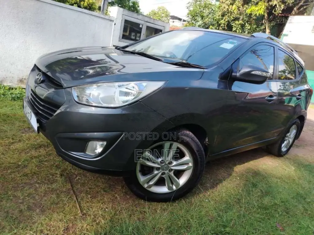 Hyundai Tucson 2011 SUV (Used)