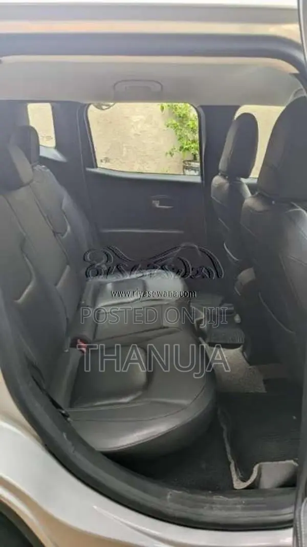 Jeep Renegade 2018 SUV (Used)