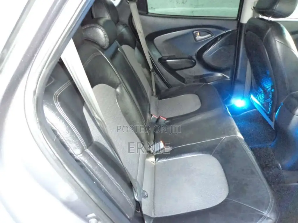 Hyundai Tucson 2011 SUV (Used)
