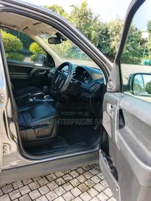Land-Rover Freelander 2011 SUV (Used)