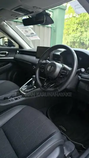 Honda Vezel Z Grade E-HEV 2023 SUV Unregistered (Recondition)
