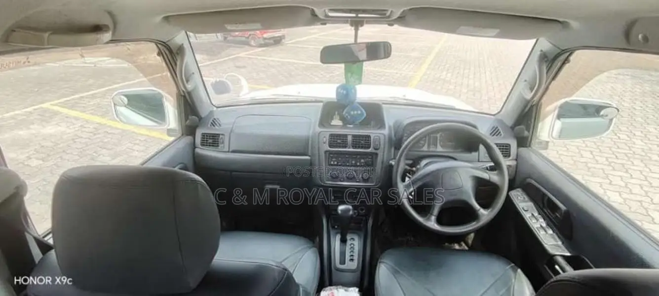Mitsubishi Pajero 10 2000 SUV (Used)