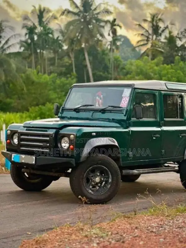 Land-Rover Defender 1984 SUV (Used)