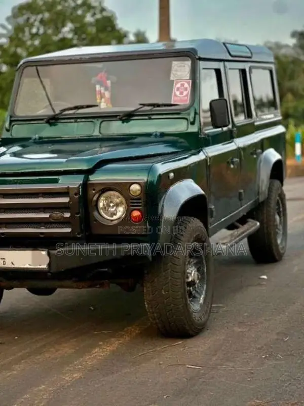 Land-Rover Defender 1984 SUV (Used)