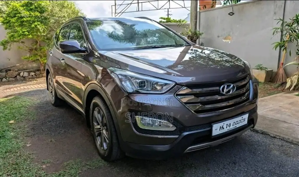Hyundai Santa Fe 2013 SUV (Used)