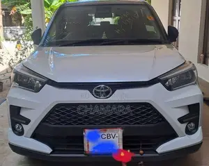 Toyota Raize 2025 SUV (Used)