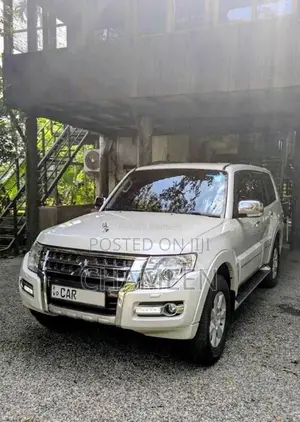 Mitsubishi Montero 2015 SUV (Used)