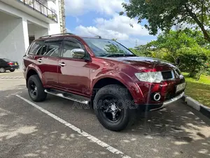 Mitsubishi Montero 2012 SUV (Used)