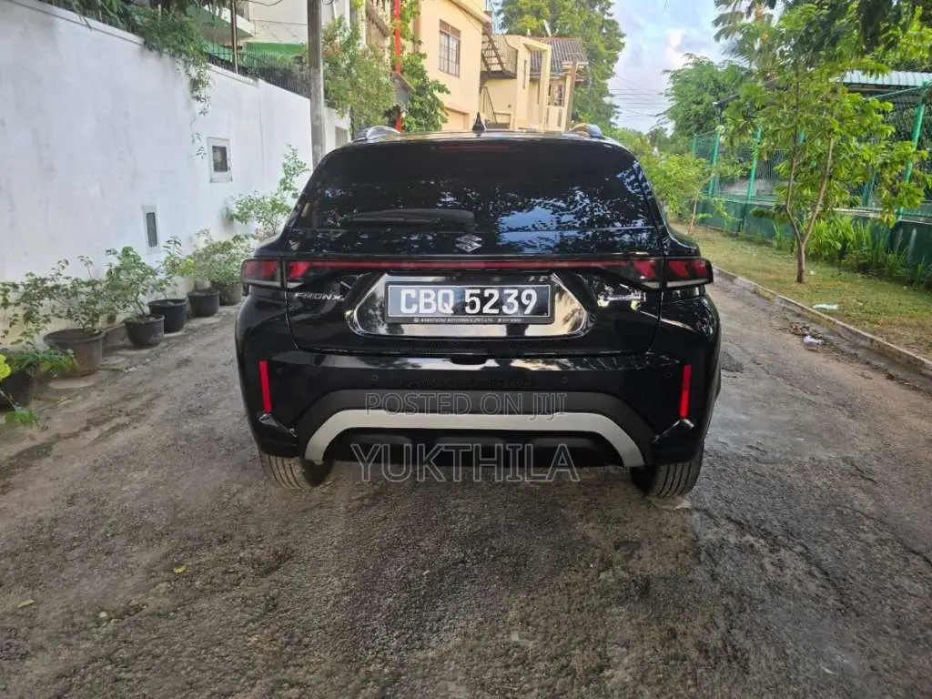 Suzuki Fronx 2025 SUV (Used)