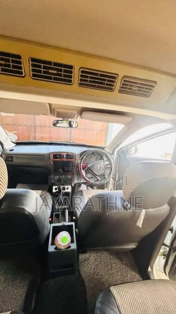 DFSK Glory 330 2019 SUV (Used)