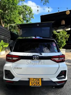 Toyota Raize Z 2020 SUV (Used)