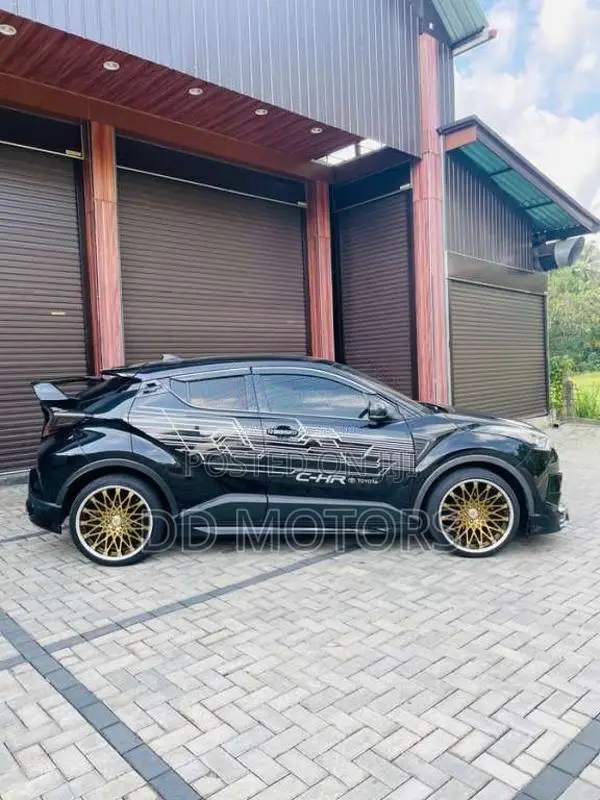 Toyota CHR NGX50 GT Turbo 2017 SUV (Used)