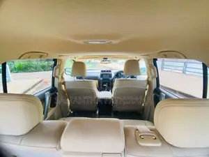 Toyota Prado 2014 SUV (Used)