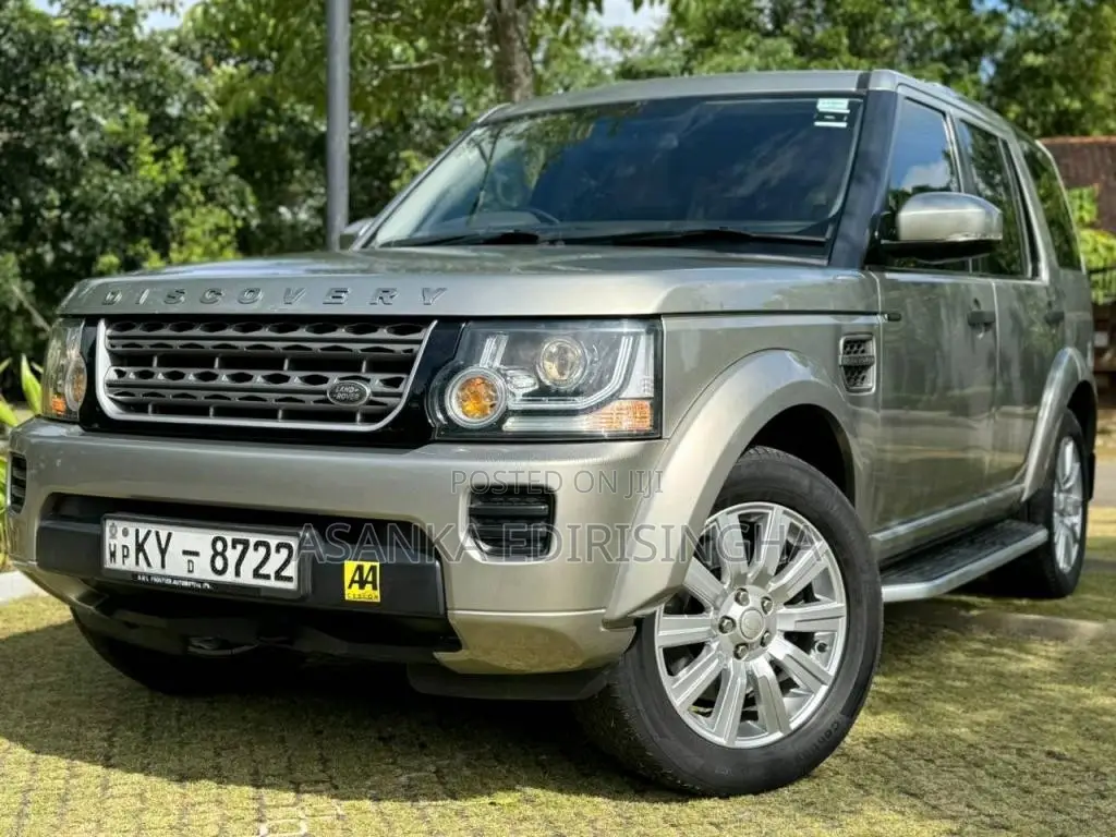 Land-Rover Discovery 4S SDV6 2014 SUV (Used)