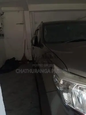 Toyota Land Cruiser 2015 SUV (Used)