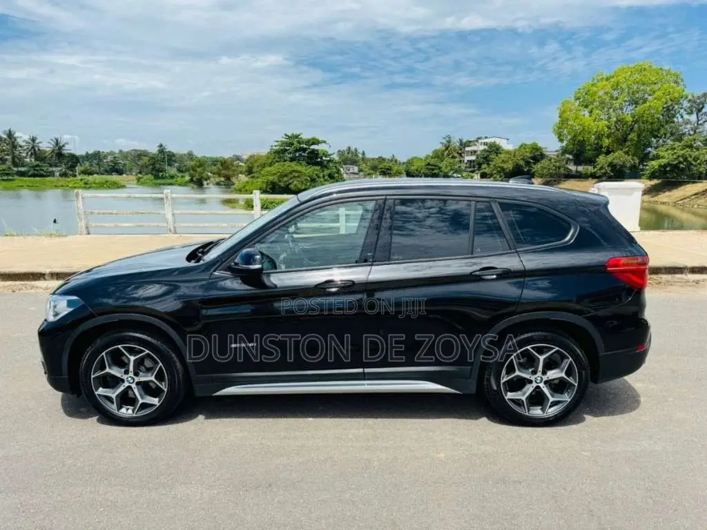 BMW X1 S Drive18i LUXURY LINE 2018 SUV (Used)