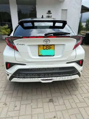 Toyota CHR NGX 10 2018 SUV (Used)