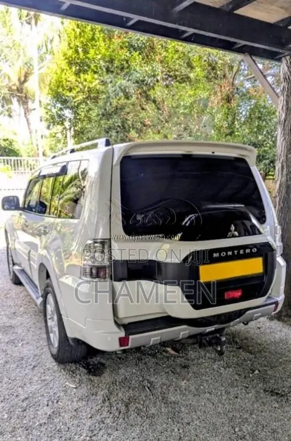 Mitsubishi Montero 2015 SUV (Used)