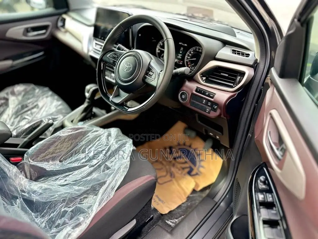Toyota Taisor 2025 SUV Unregistered (Recondition)
