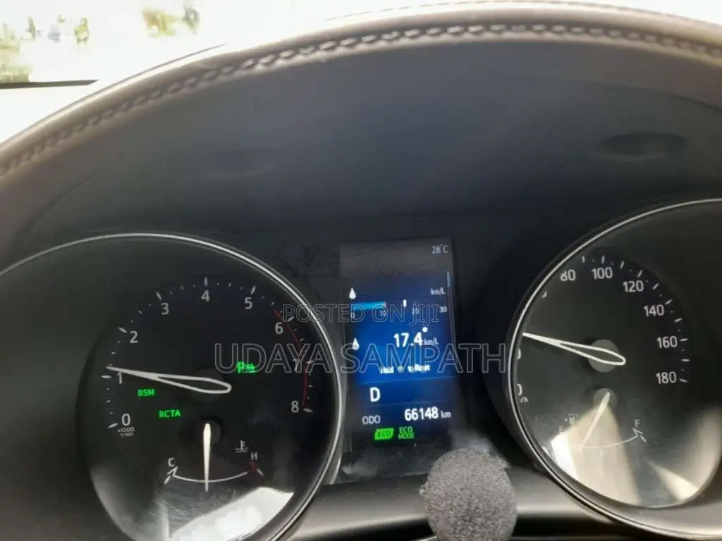 Toyota CHR NGX 10 2018 SUV (Used)