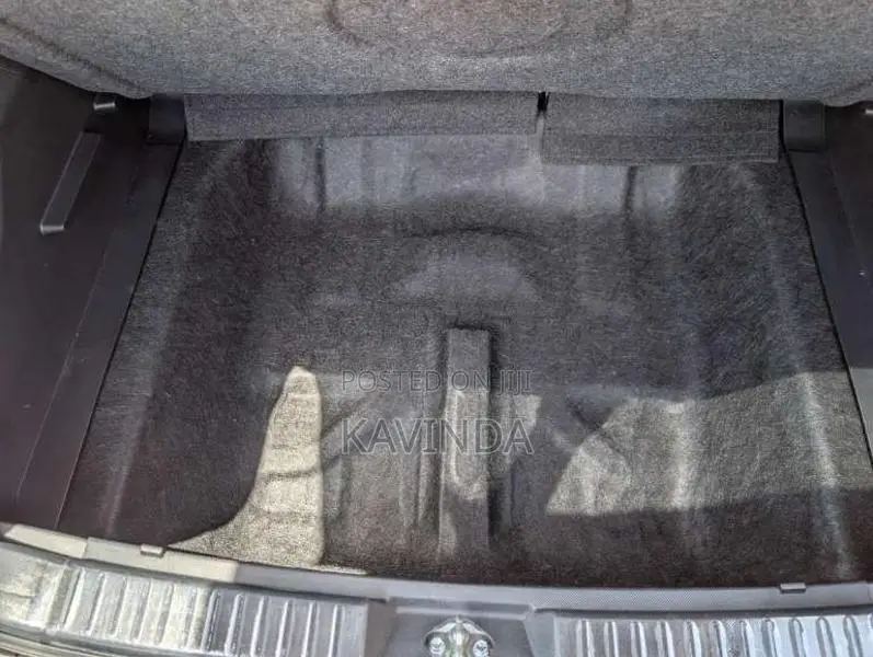 Toyota Raize 2025 SUV (Used)