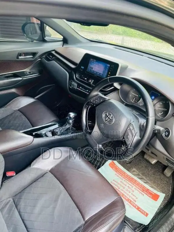 Toyota CHR NGX50 GT Turbo 2017 SUV (Used)